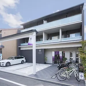 Apartment Four Sisters, Kyōto