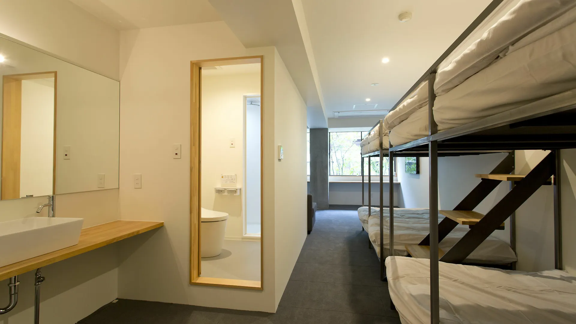 Piece Hostel Sanjo Kyōto